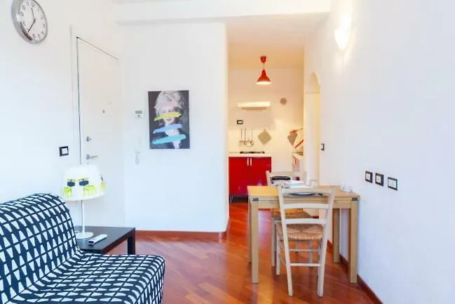Apartment La Casa Del Porto Genua